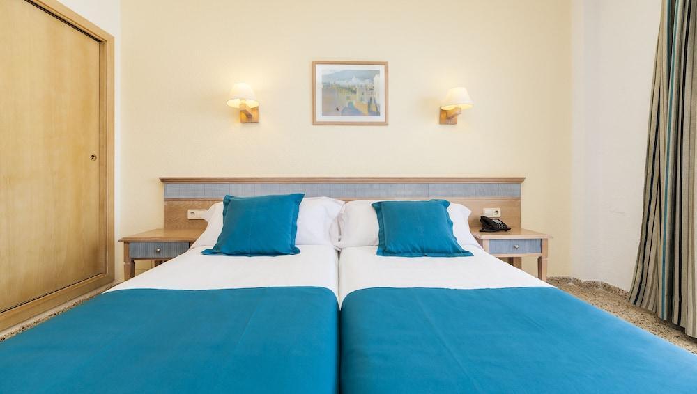 Globales Simar Hotel Cala San Vicente  Bagian luar foto